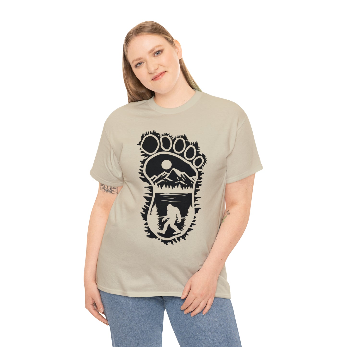 101 Bigfoot walking, foot outline design t-shirt