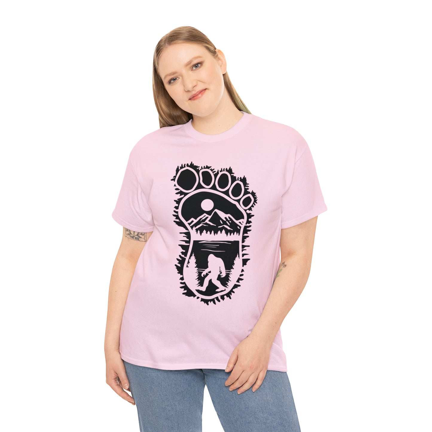 101 Bigfoot walking, foot outline design t-shirt