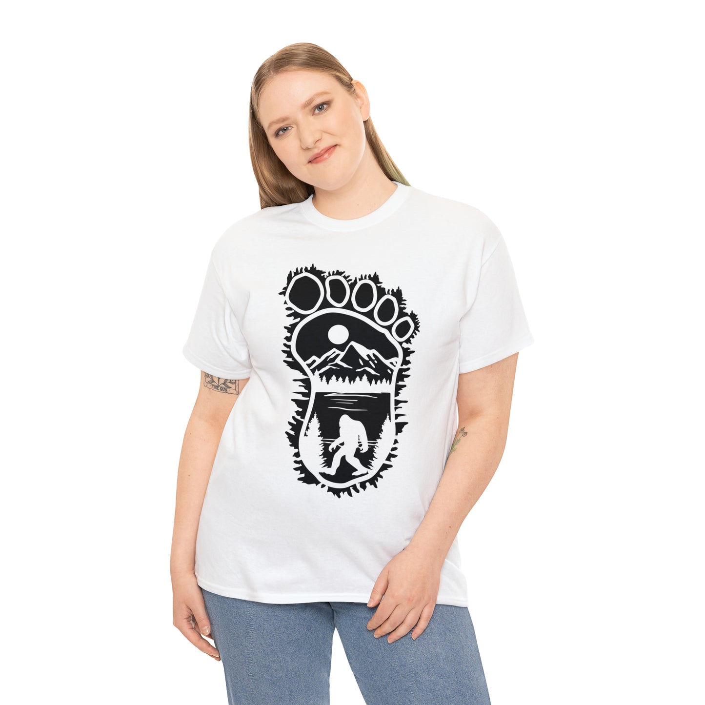 101 Bigfoot walking, foot outline design t-shirt